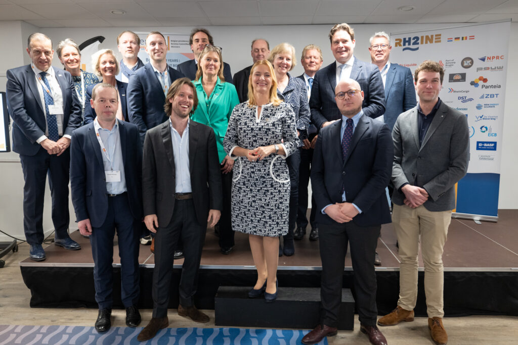 The Captain's Table Winner 2023 - 123carbon